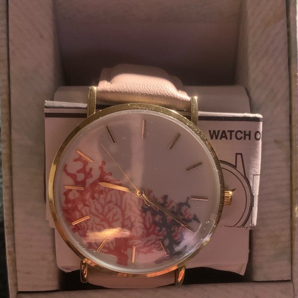 New Ladies watch
